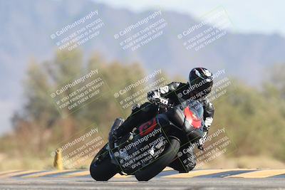 media/Oct-13-2025-Moto Forza (Mon) [[a66d839500]]/2-A Group/Session 4 Turn 7/